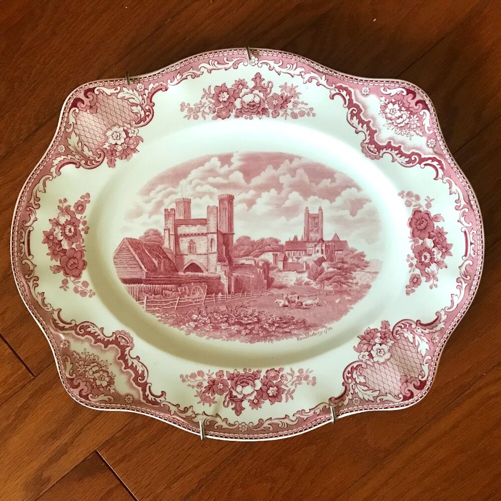 JOHNSON BROTHERS: VINTAGE DISHWARE,  RED AND CREAM PLATTER AND 4 PLATES